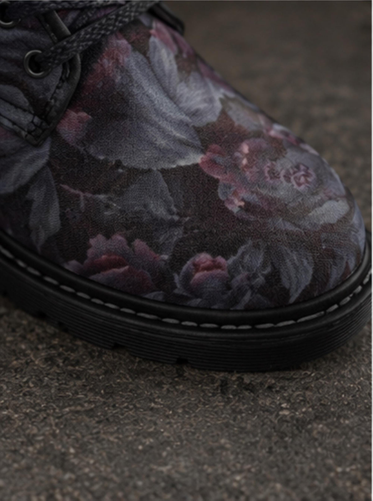 Perfect for the Dark Academia Lover of Corporate Goth Gothic Rose Canvas Boots Dark Romance Shoes for Weirdcore Goth Clothes 18th Birthday