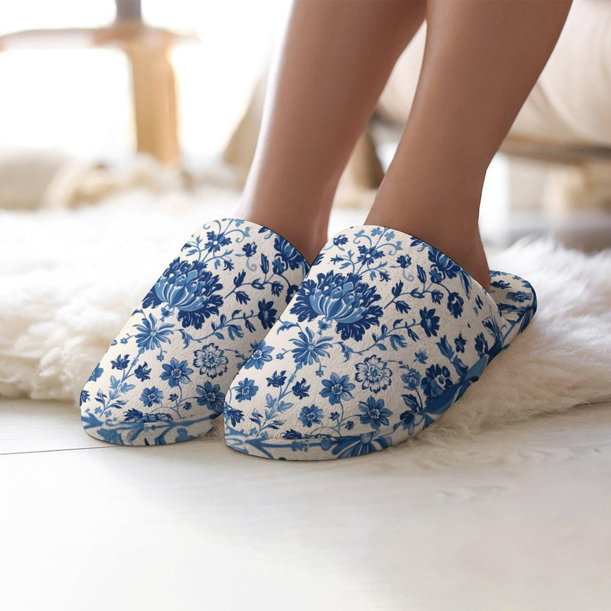 Cottagecore Blue Toile Flannel Slipper Chinoiserie Cotton Bridesmaid Gift Cute Couquette Something Blue Stylish Trendy Shoes for Women Mom