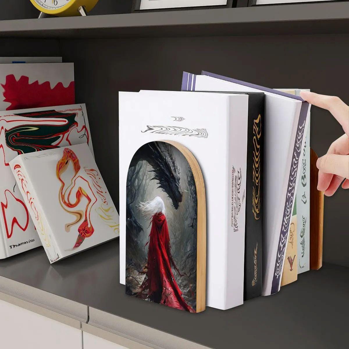 Sarah J Maas Gifts Fourth Wing Acotar Merch Reading Nook Decor Fantasy Wood Bookends Throne of Glass Inspired Bookish Booktok Manon Art